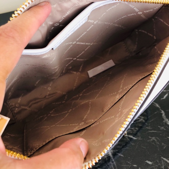 🌹Michael Kors Straw Python Capsule Crossbody🌹 - Picture 12 of 13